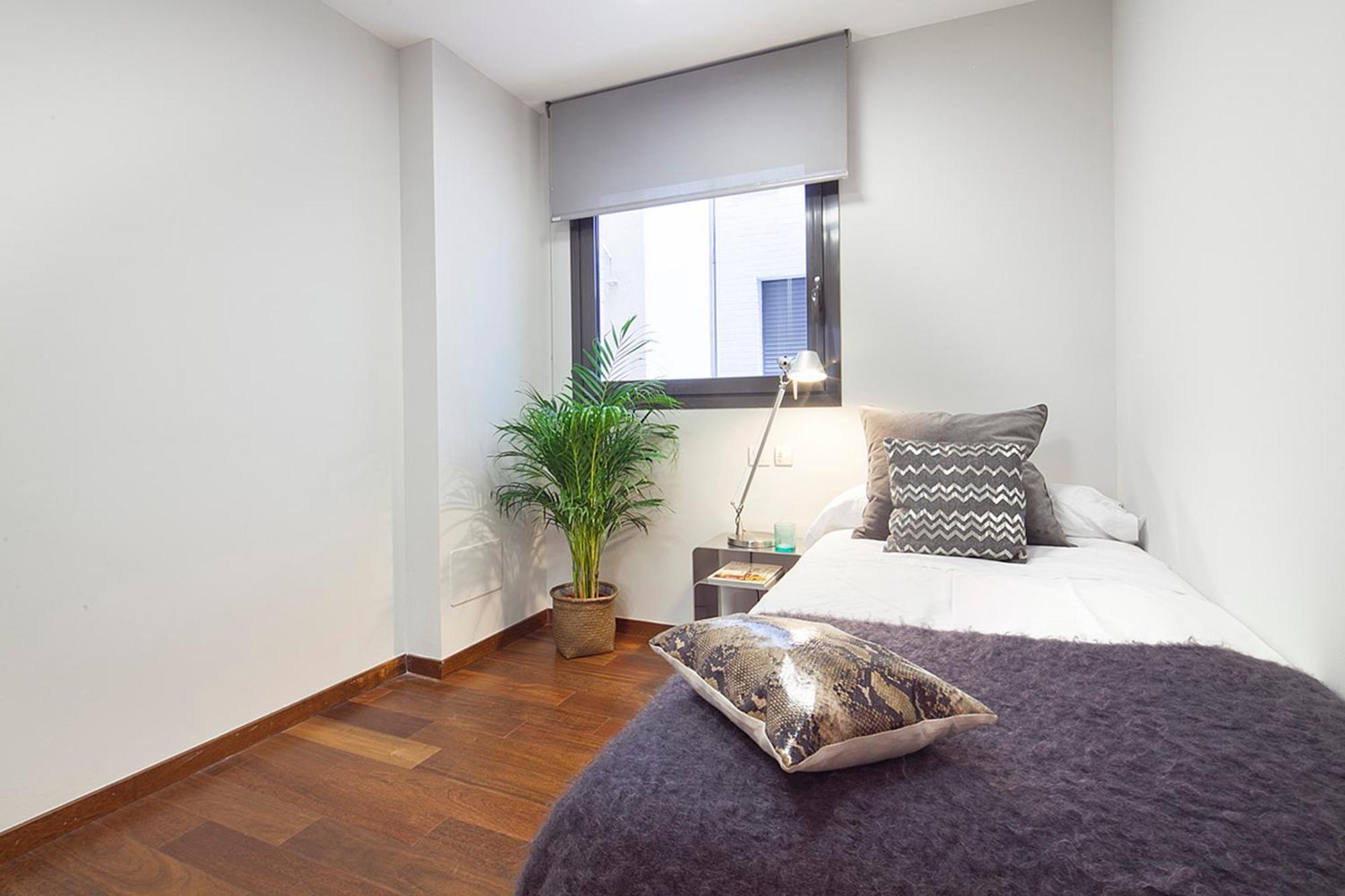 My Space Emirates - Splendid Apartment With Terrace And Pool Near Park Gueell Barcelona Exterior foto