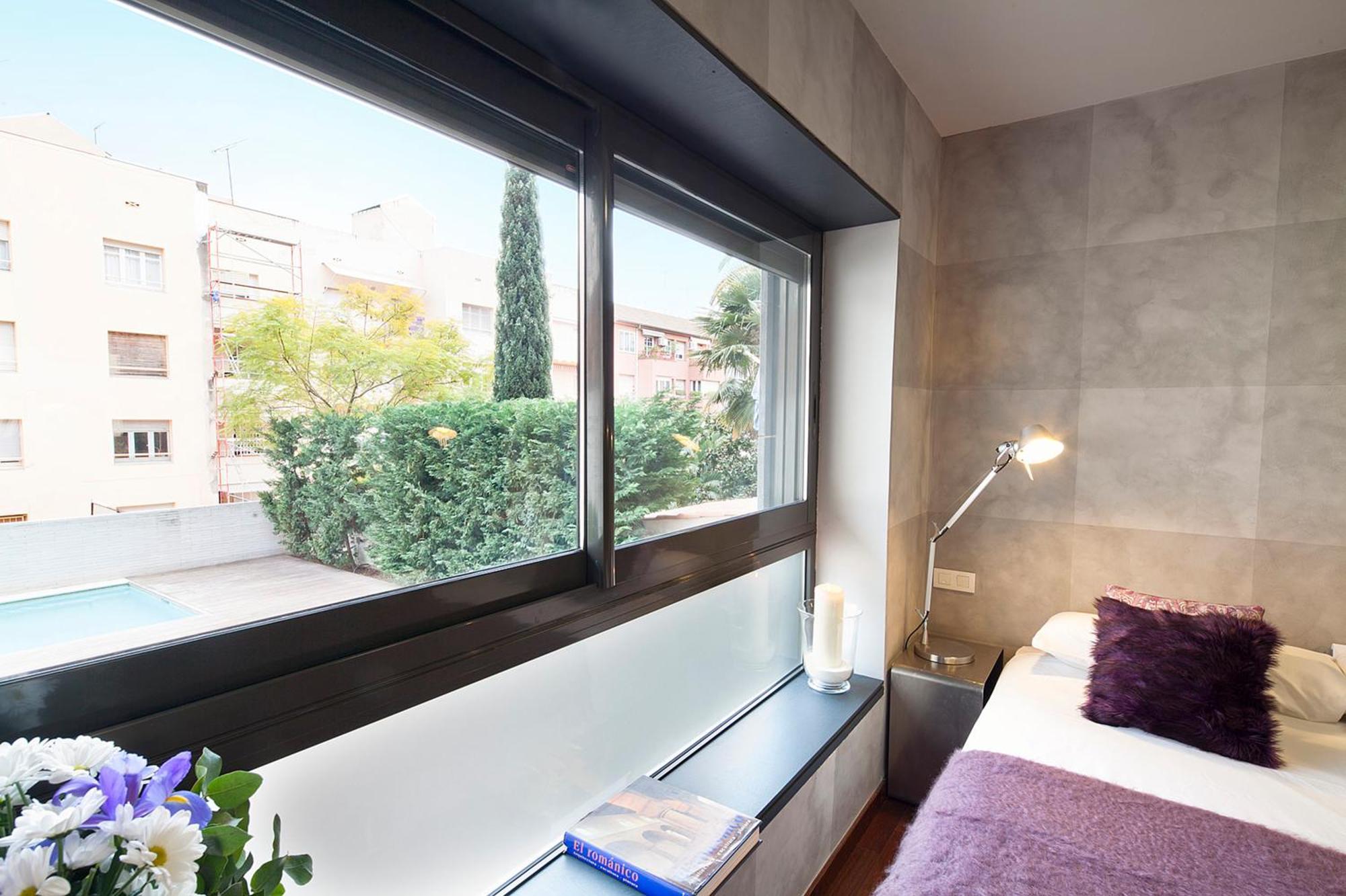 My Space Emirates - Splendid Apartment With Terrace And Pool Near Park Gueell Barcelona Exterior foto